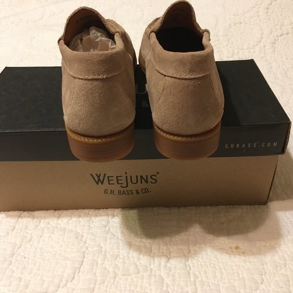 Bass Ladies Whitney Weejun II Penny Suede loafers in Earth color - Size 8M - New - Picture 7 of 10